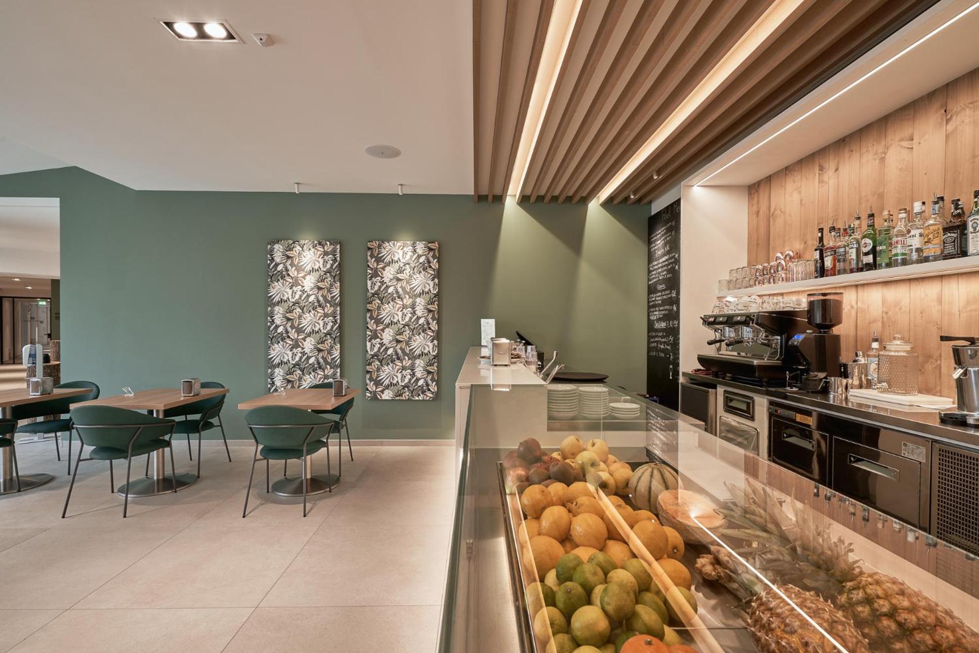 Borgo Lanciano Hotel Castelraimondo Exterior photo